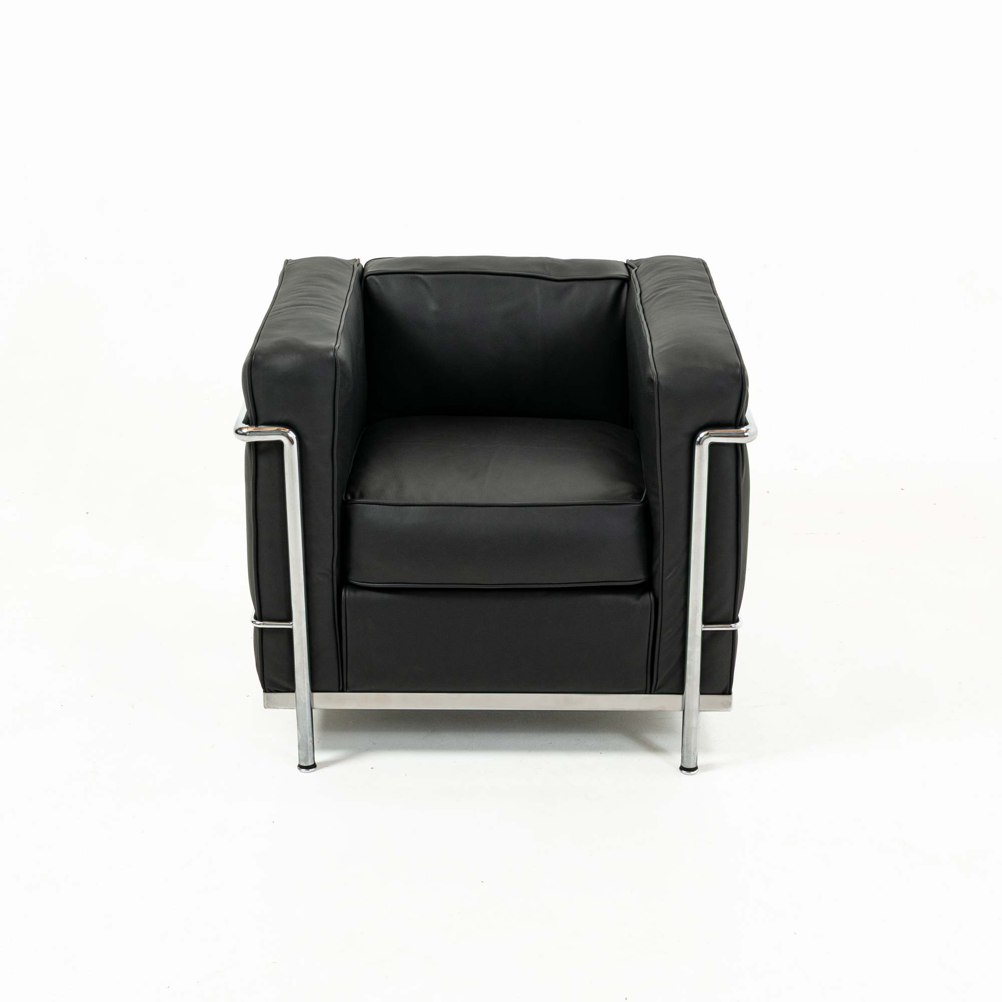Le Corbusier for Cassina LC2 Armchair Bernhardt Elan Black leather