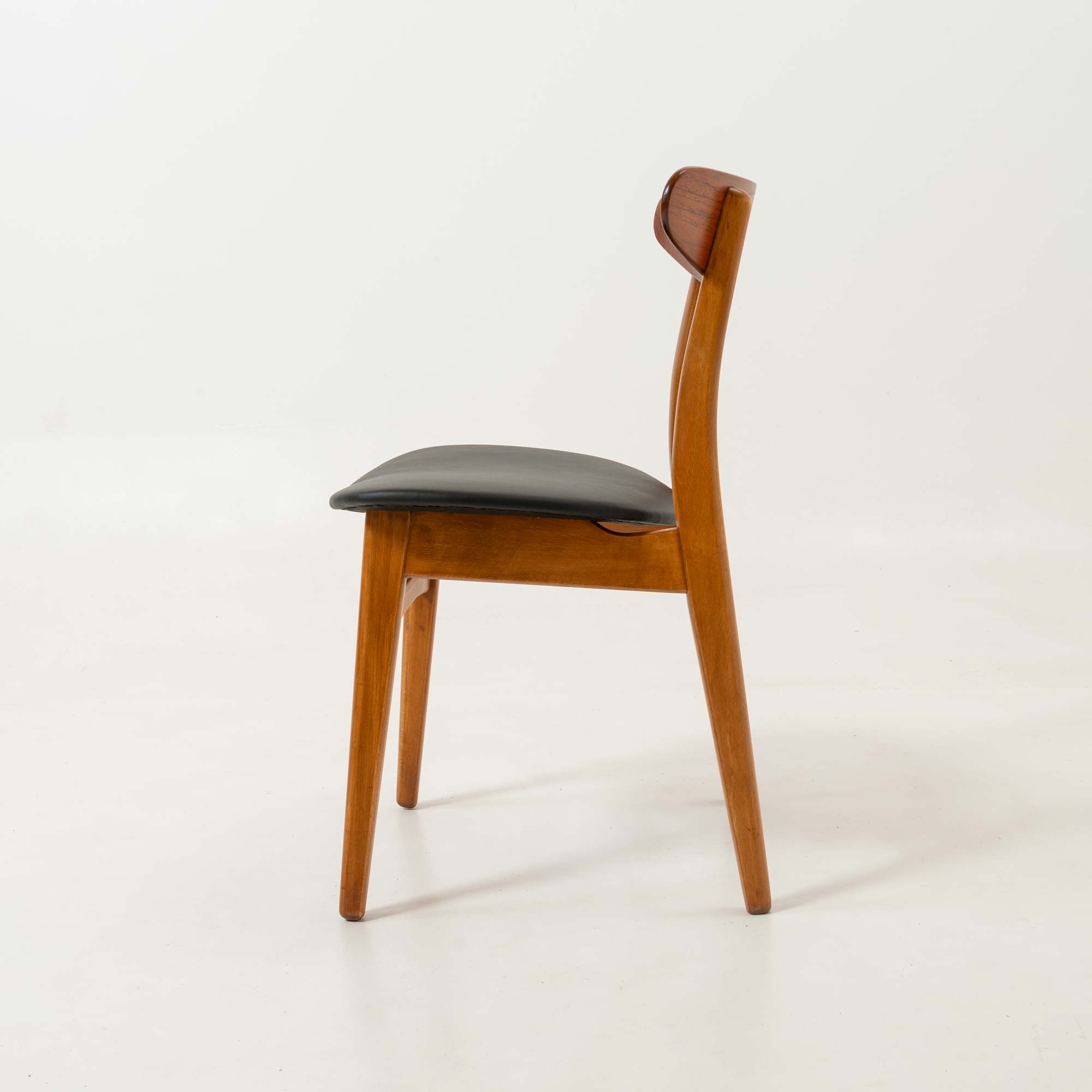 Set of six Hans Wegner for Carl Hansen & Son CH-30 Chairs in Teak and Black Leather