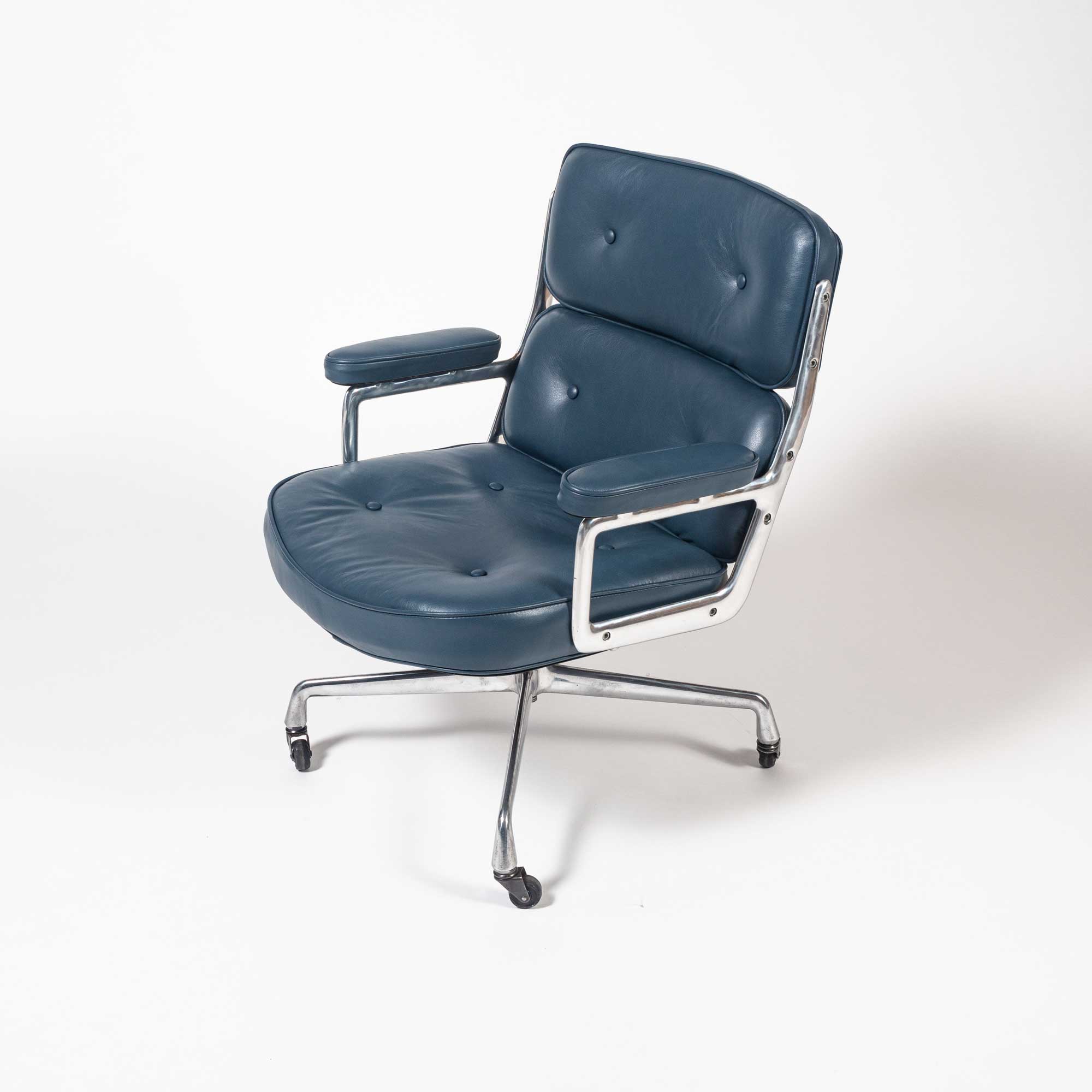 Custom Order: Custom Order First Gen Eames Time Life Lobby Chair in Green Leather