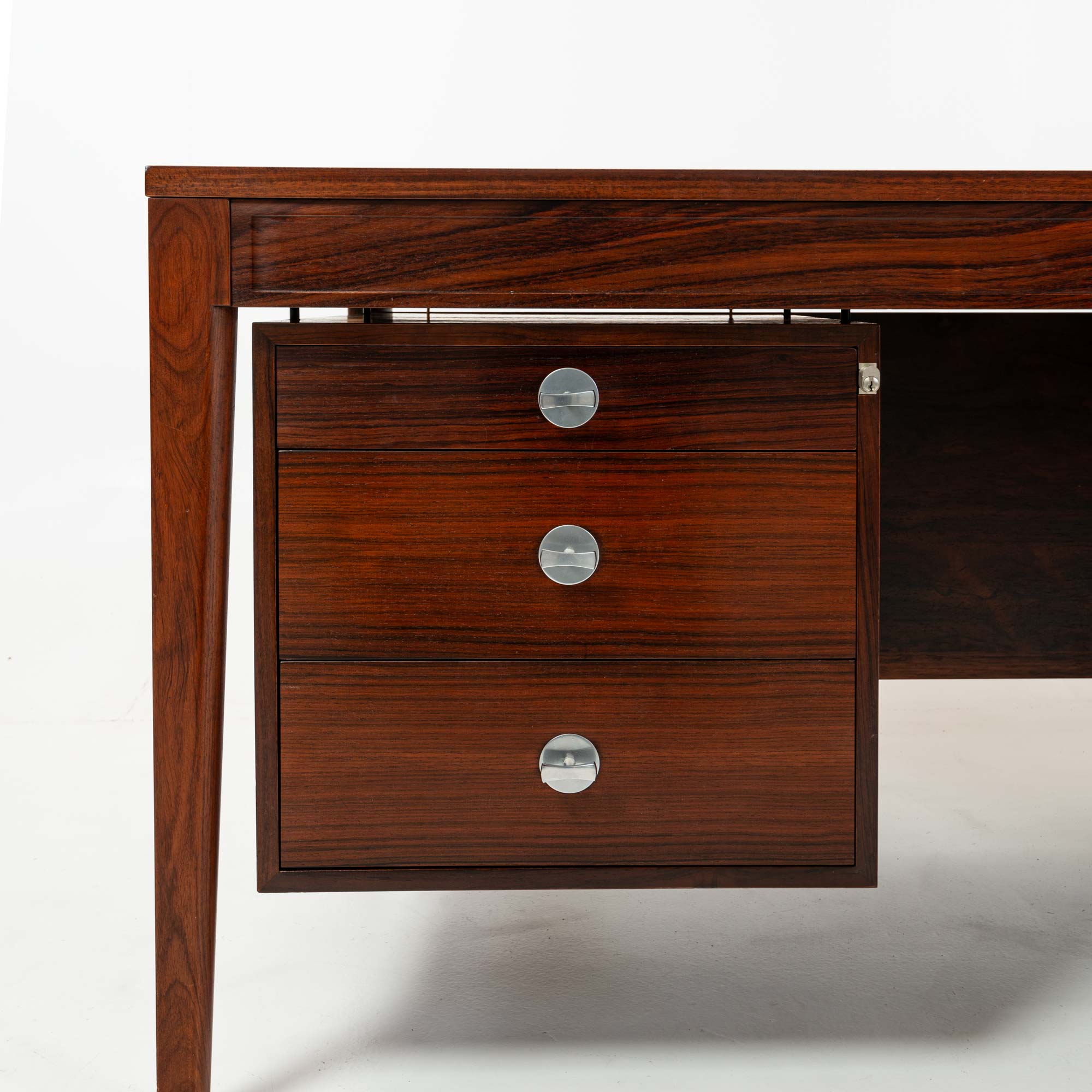 Finn Juhl for Cado Diplomat Series Desk with 9 drawers in Rosewood