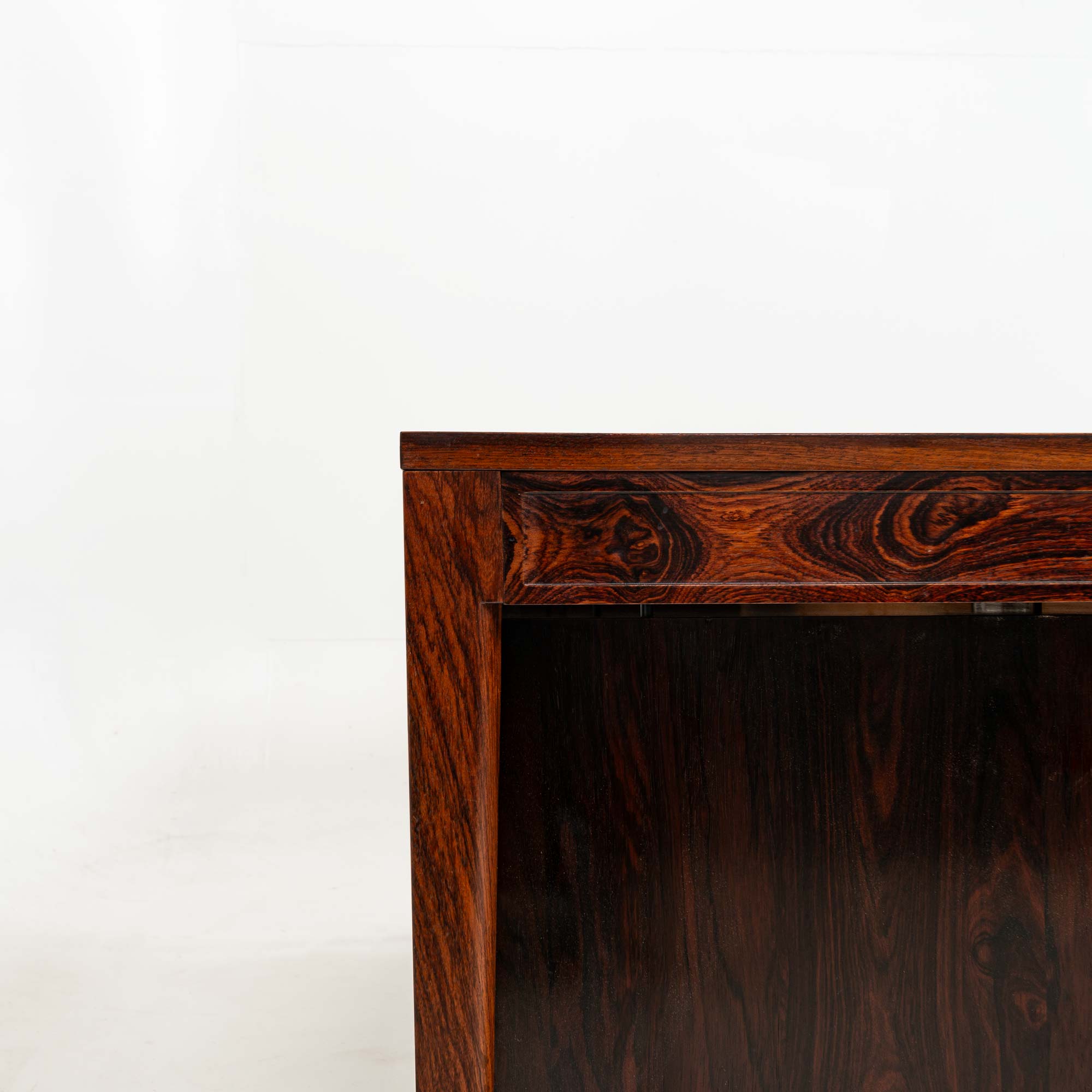 Finn Juhl for Cado Diplomat Series Desk with 9 drawers in Rosewood