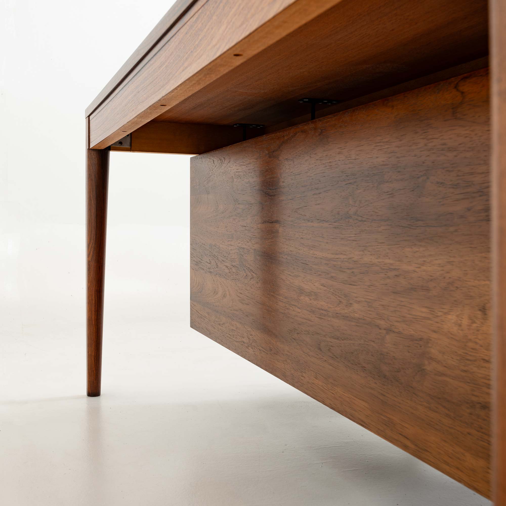 Finn Juhl for Cado Diplomat Series Desk with 9 drawers in Rosewood