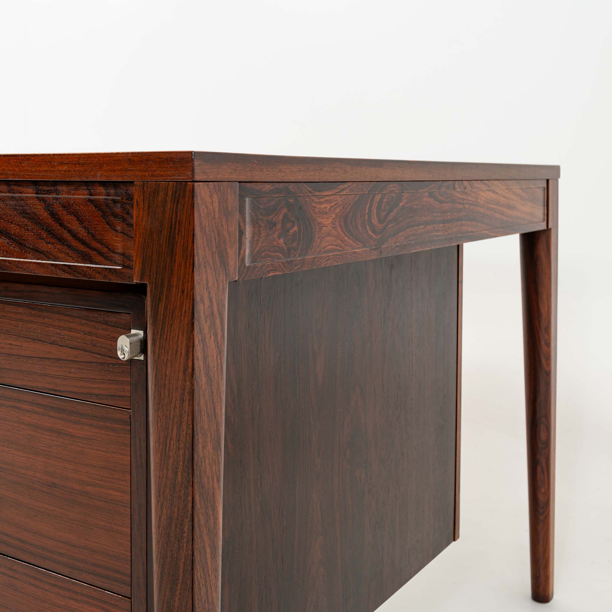 Finn Juhl for Cado Diplomat Series Desk with 9 drawers in Rosewood