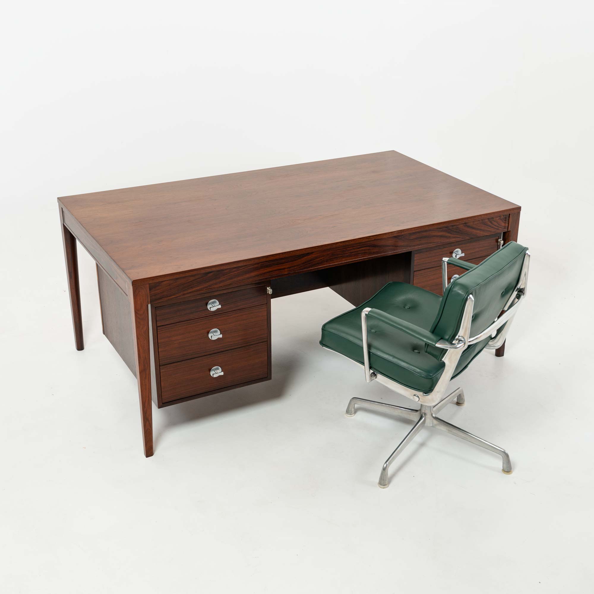 Finn Juhl for Cado Diplomat Series Desk with 9 drawers in Rosewood