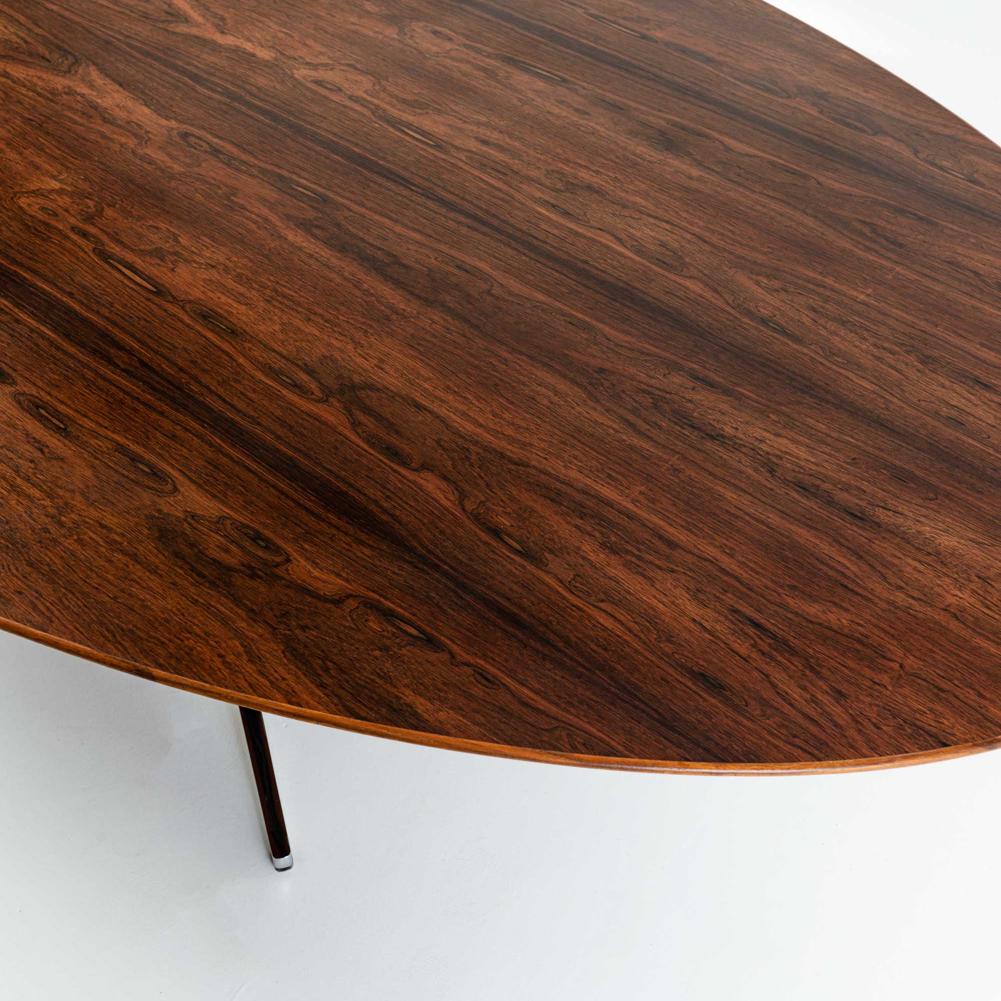 Florence Knoll 1961 Oval Table/Desk in Rosewood – Social Objects