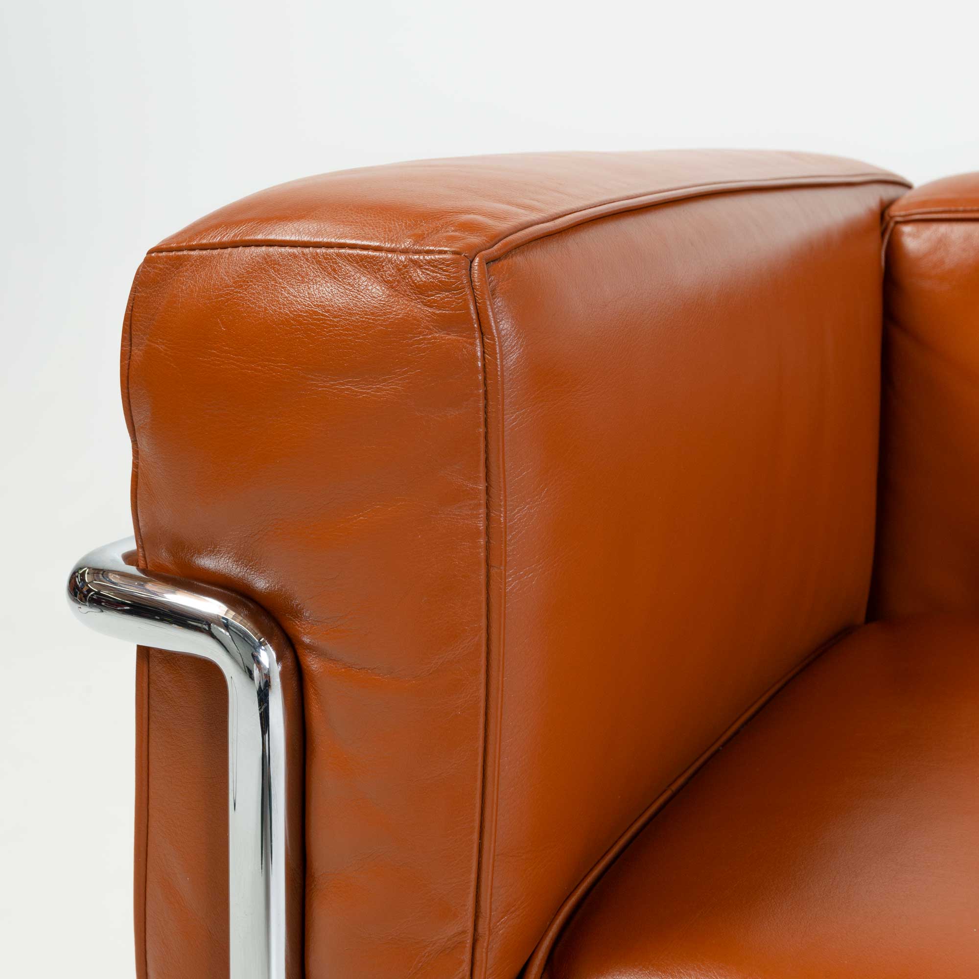 LC3 Grand Modele Sofa by Le Corbusier Cassina in Original Tobacco Leather