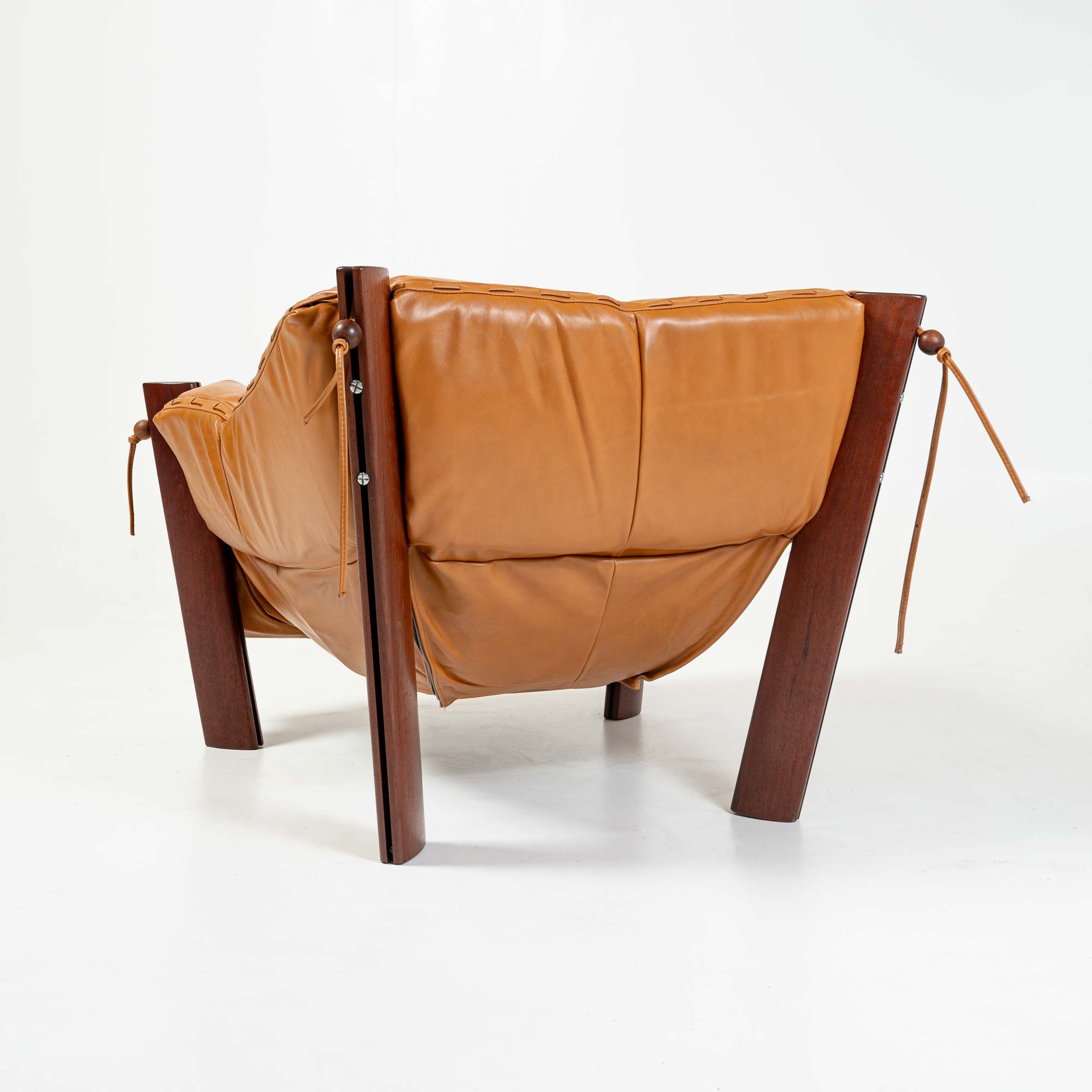 Percival Lafer MP-211 lounge chair in rosewood and Maharam Sorghum