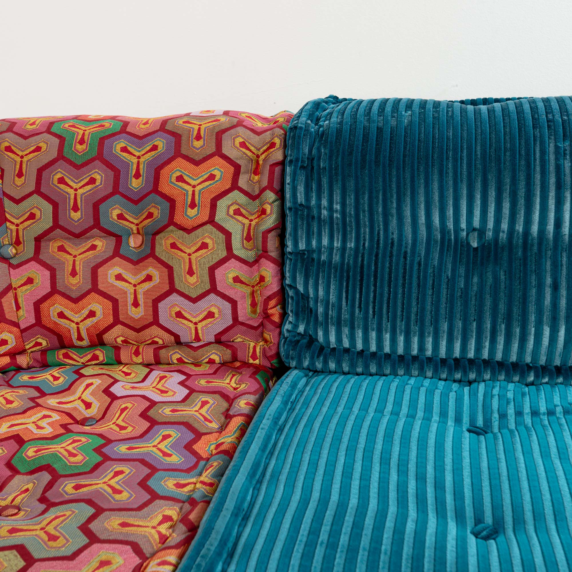 Hans Hopfer for Roche Bobois Mah-Jong Sofa in Kenzo Composition Hiru Fabric 12 pieces