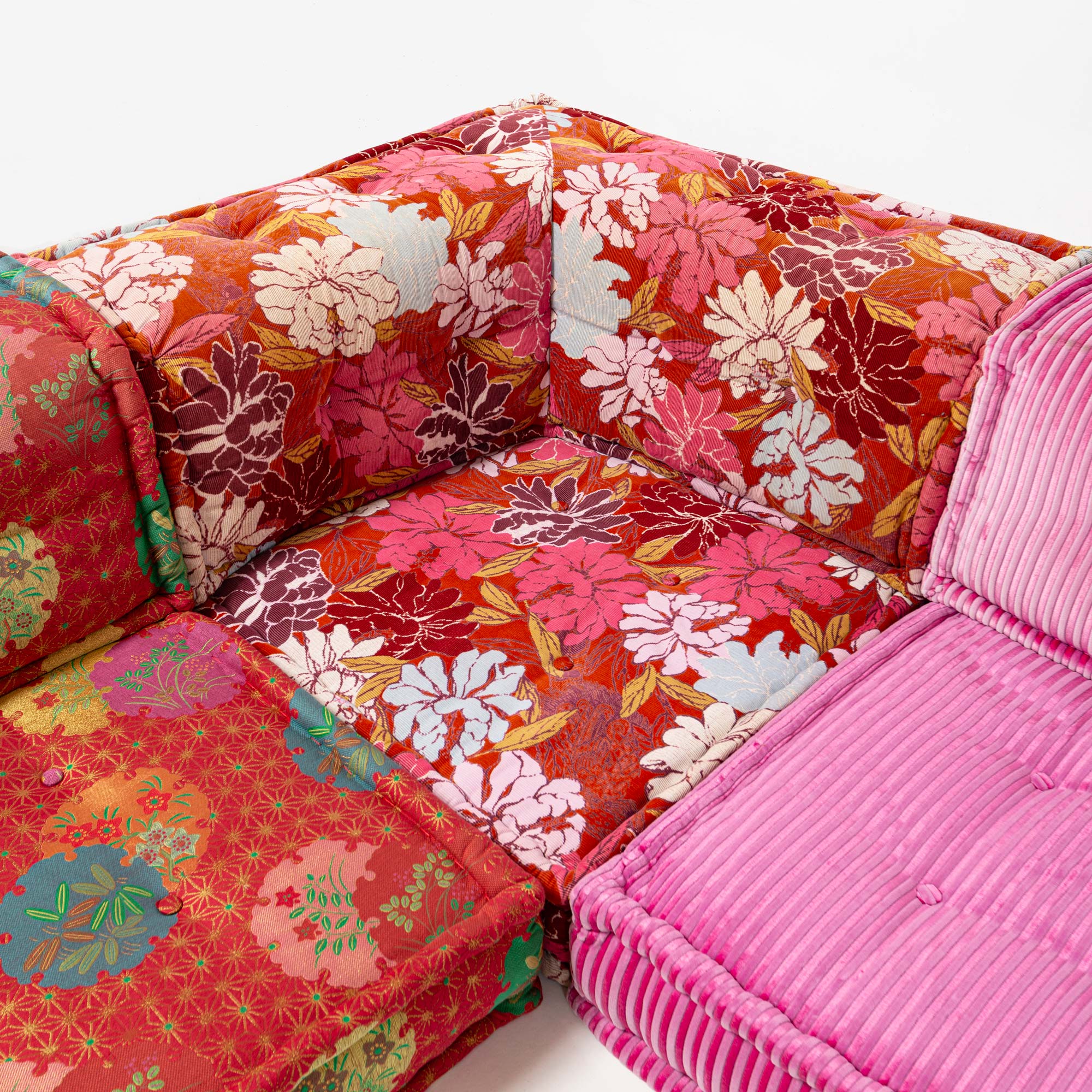 Hans Hopfer for Roche Bobois Mah-Jong Sofa in Kenzo Composition Hiru Fabric 12 pieces