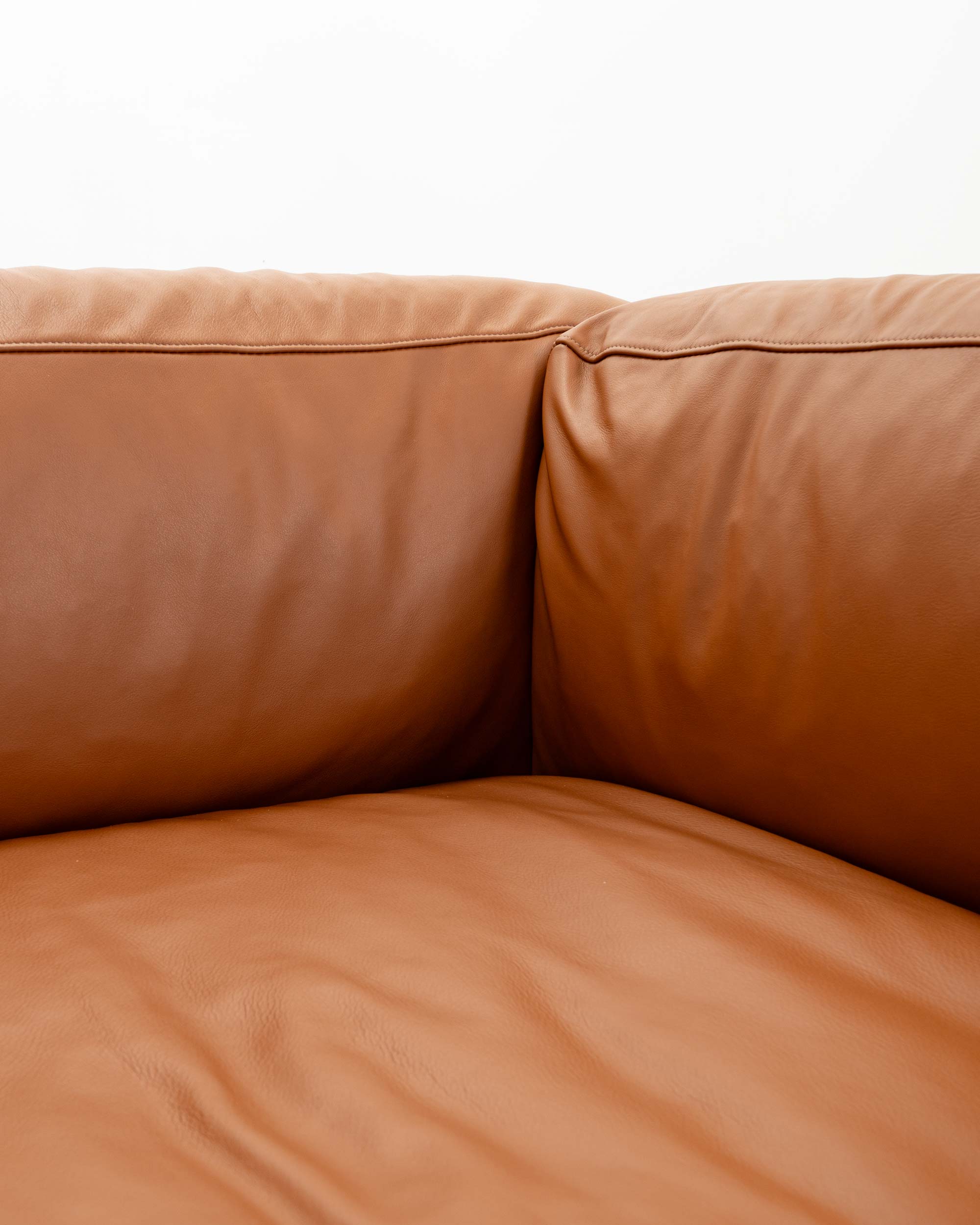 Piero Lissoni for Cassina Mex Cube 271 Sofa in Elmosoft Saddle