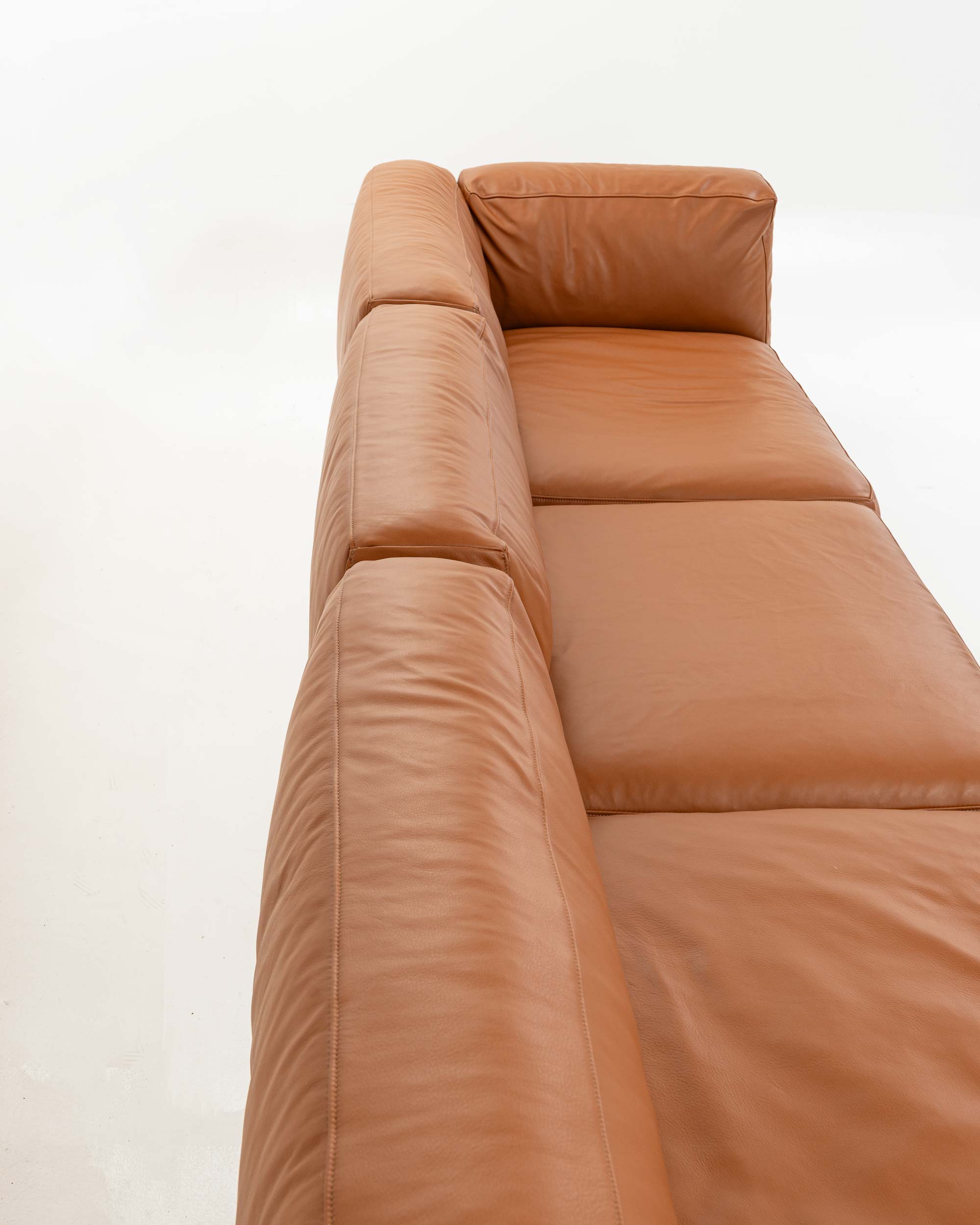 Piero Lissoni for Cassina Mex Cube 271 Sofa in Elmosoft Saddle