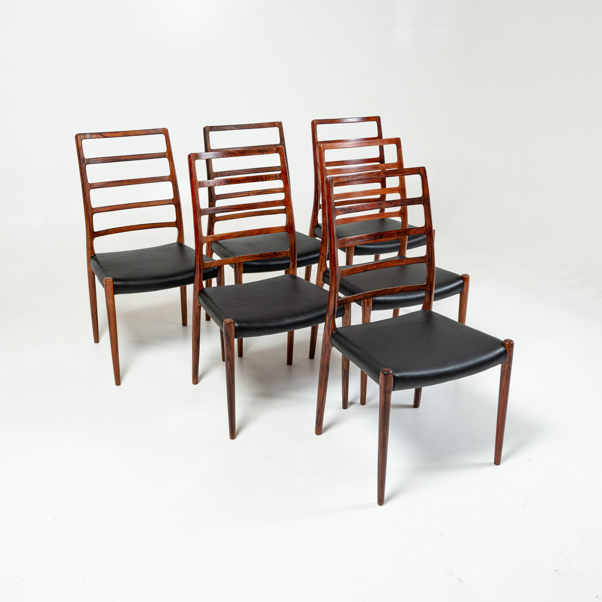 J.L. Moller set of 6 Rosewood Dining Chair Model 82