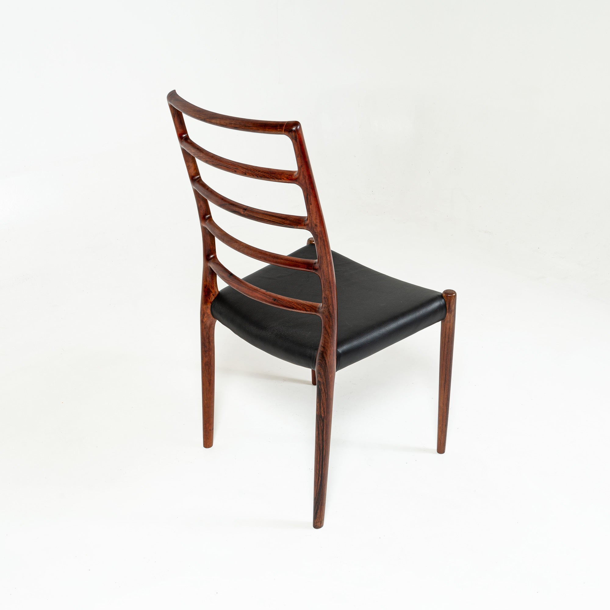 J.L. Moller set of 6 Rosewood Dining Chair Model 82