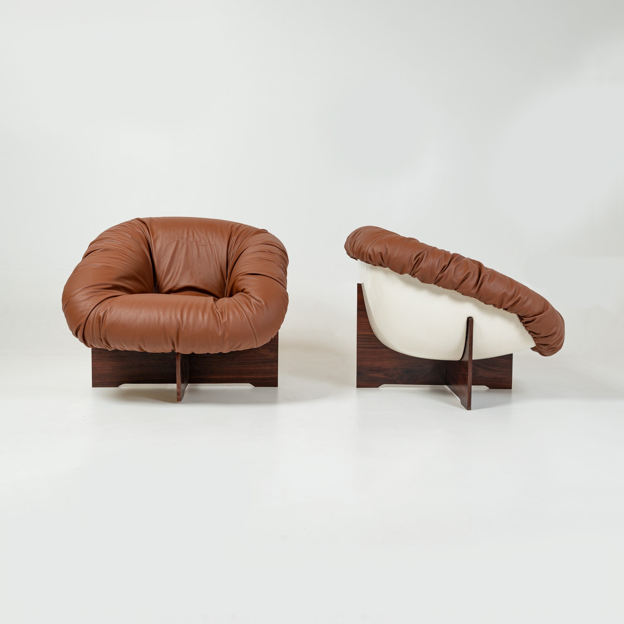 Percival Lafer's MP-61 Lounge Chair in Maharam Leather and Rosewood, 1973