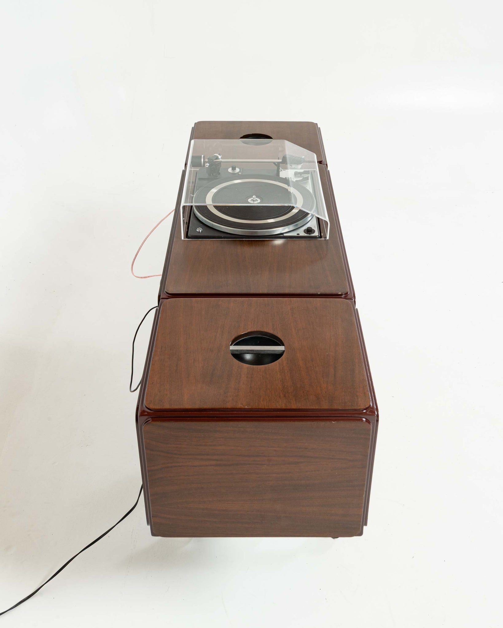 RR126 Radiophonograph and Record Player designed by Castiglioni brothers for Brionvega 1965 Walnut
