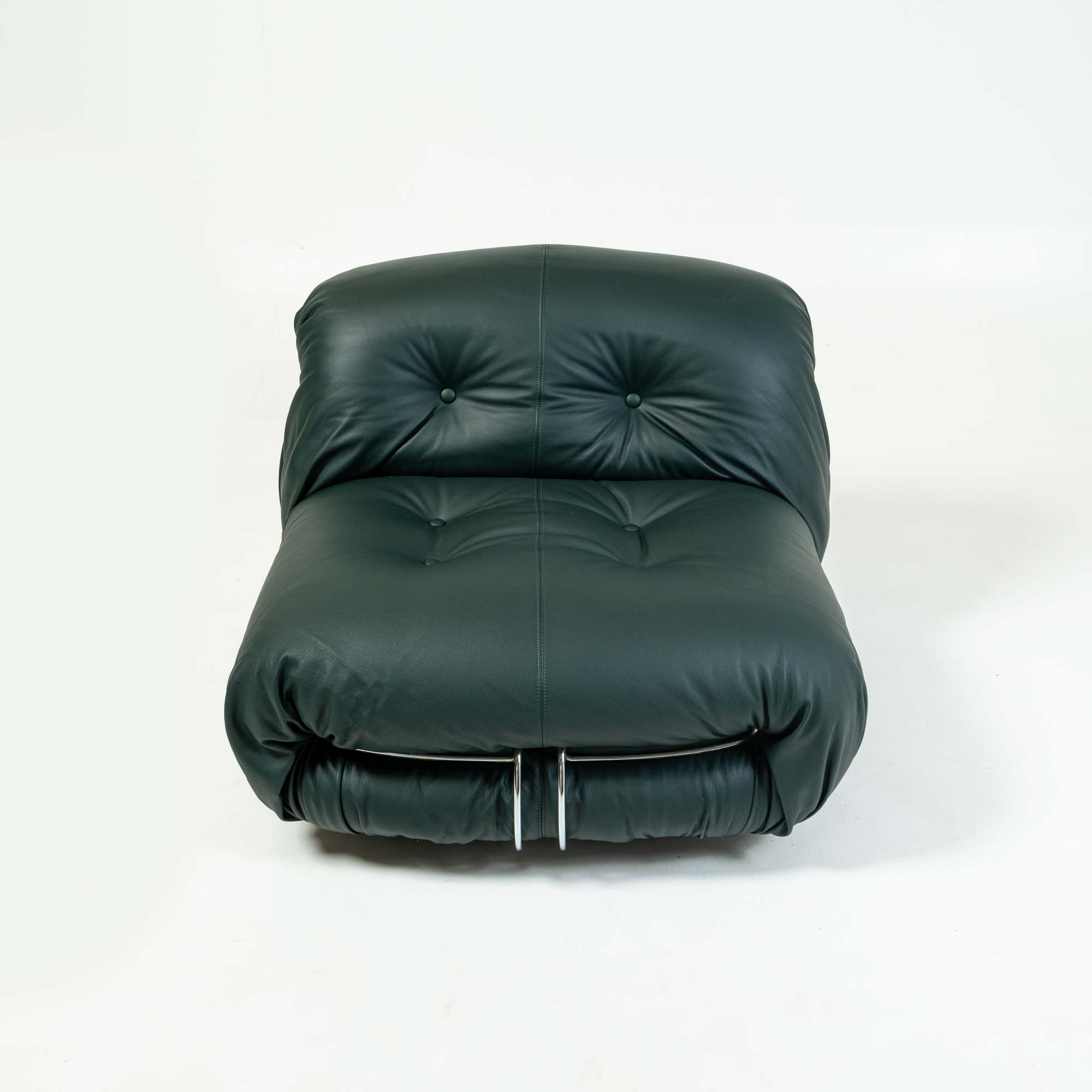 Soriana Lounge Chair by Afra & Tobia Scarpa for Cassina 1970s in Elmo Green Leather