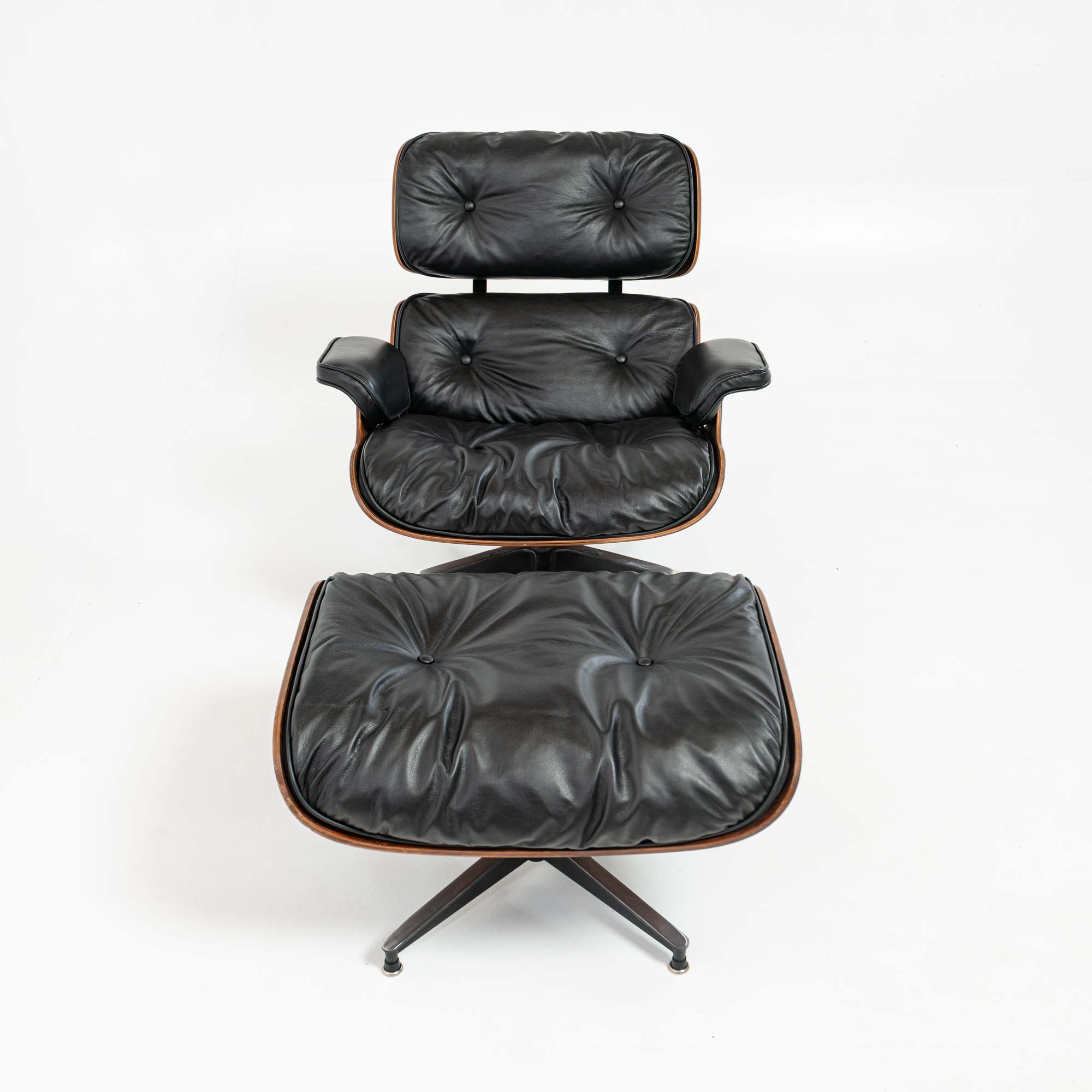 First Generation 1956-1959 Eames Lounge Chair 670 and Boot glide