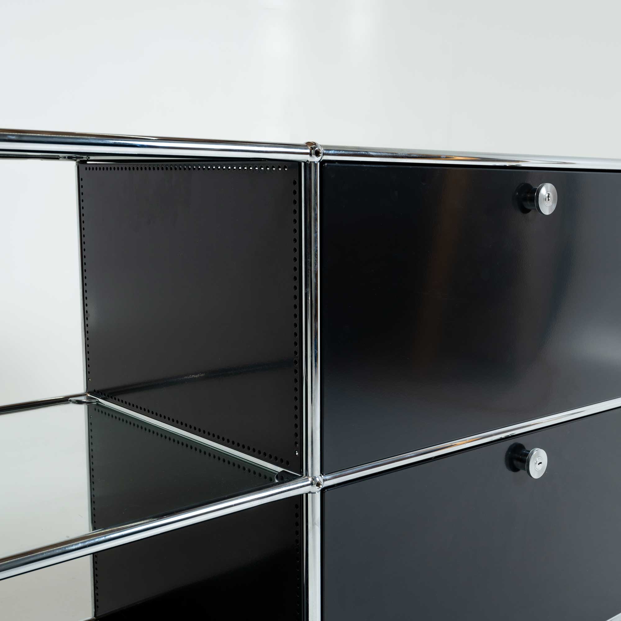 USM Haller Modular System Credenza in Graphite Black