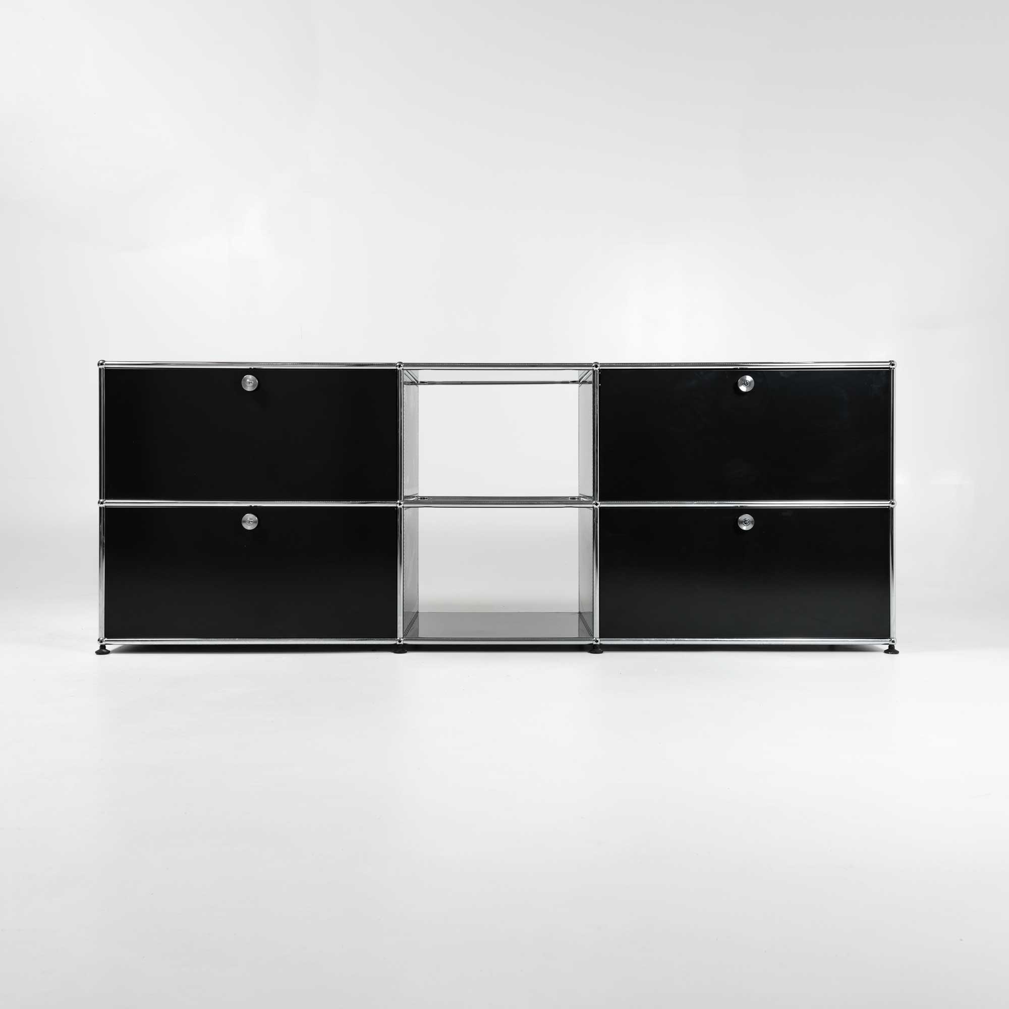 USM Haller Modular System Credenza in Graphite Black – Social Objects