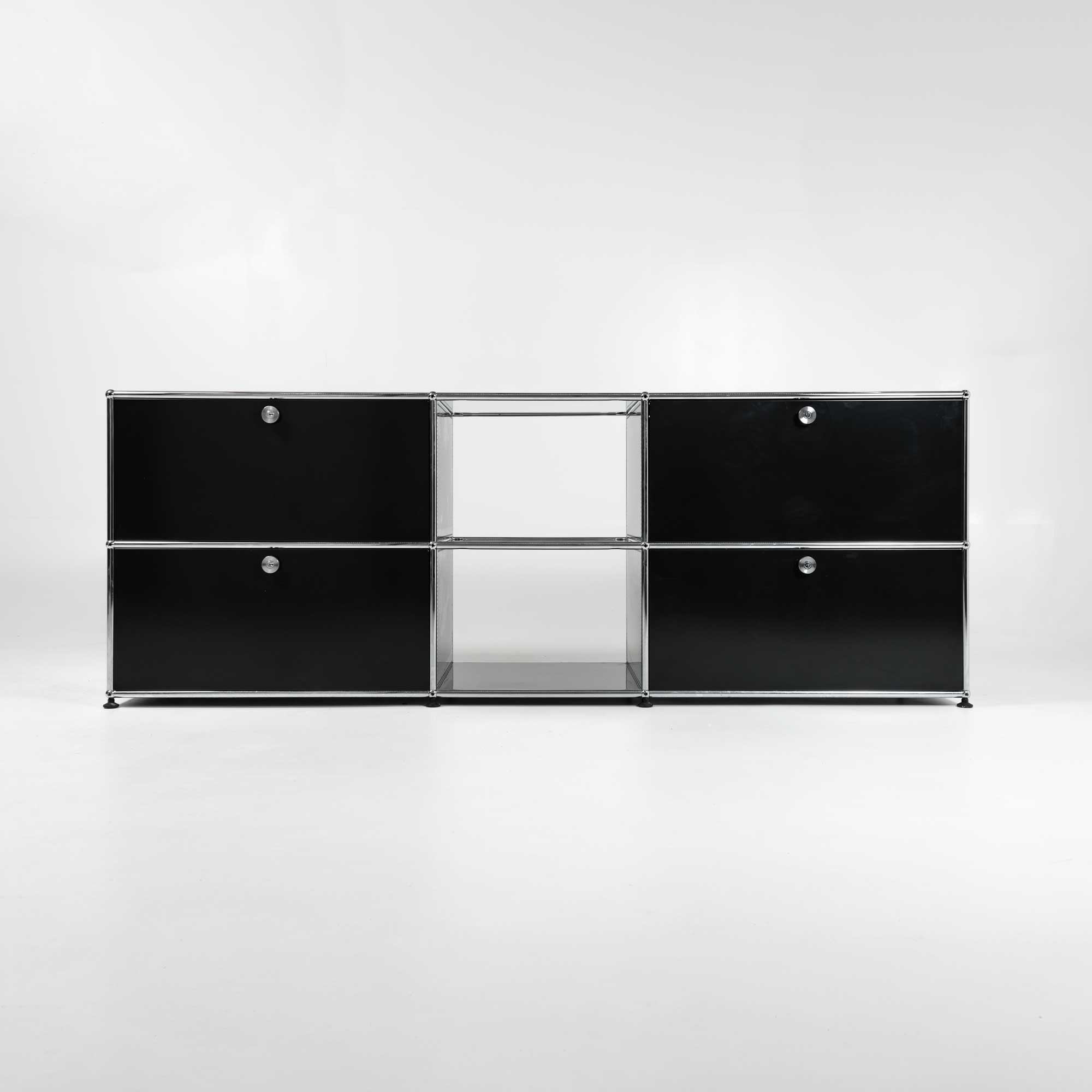 USM Haller Modular System Credenza in Graphite Black