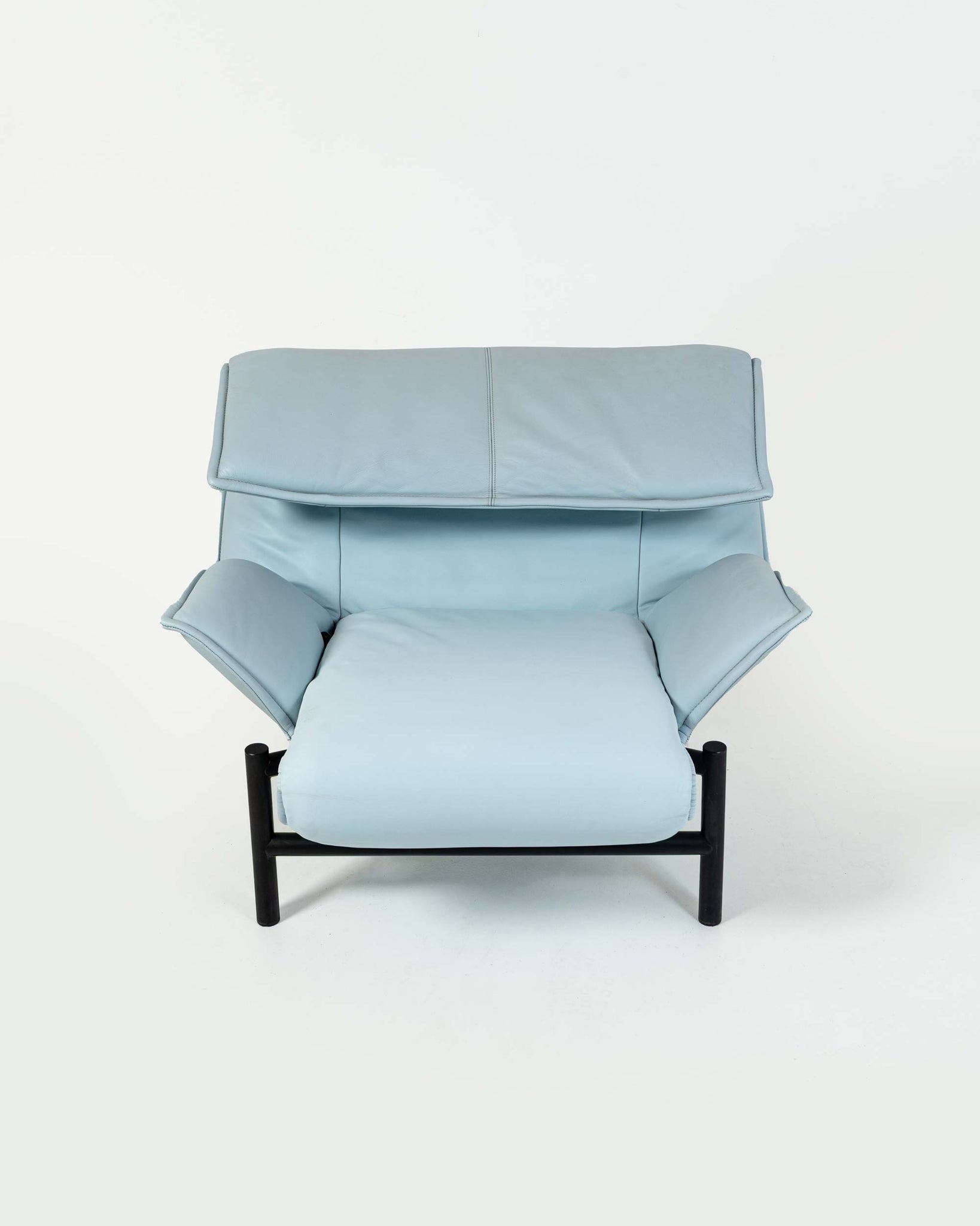 Vico Magistretti for Cassina Veranda Lounge Chair in Original Baby Blue Leather