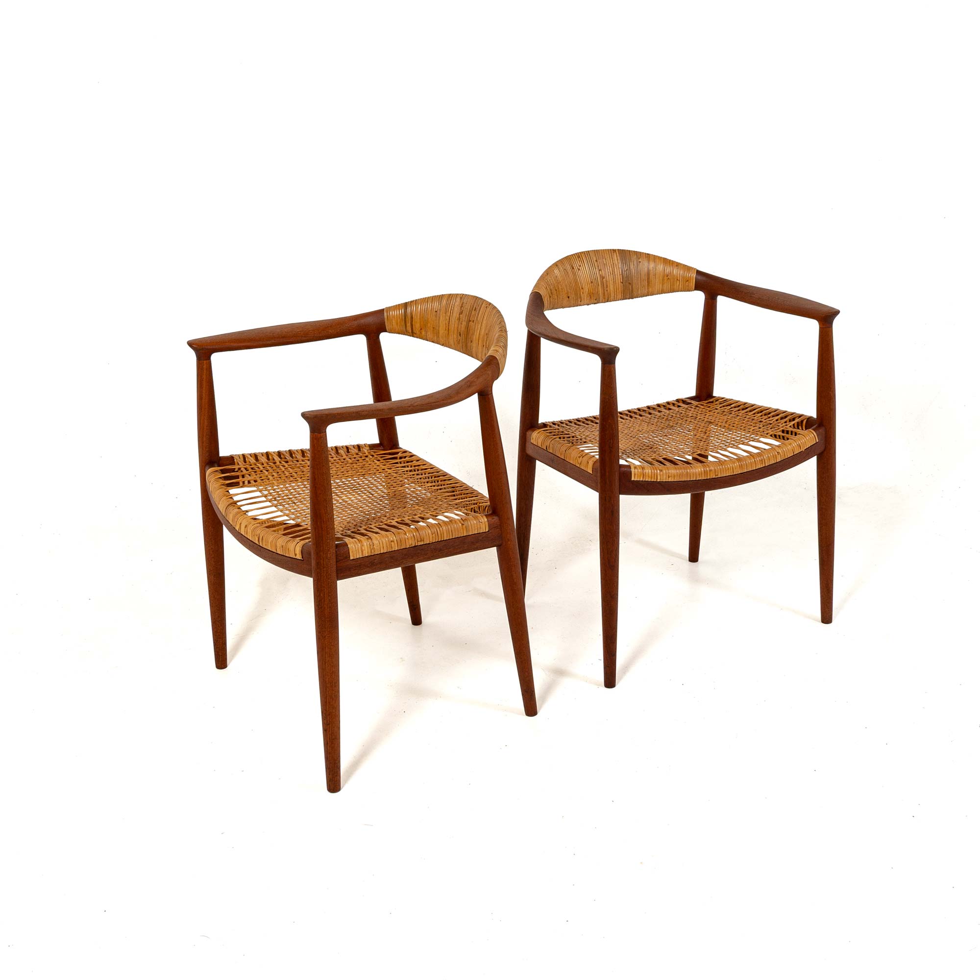 A pair of Hans Wegner for Johannes Hansen JH501 