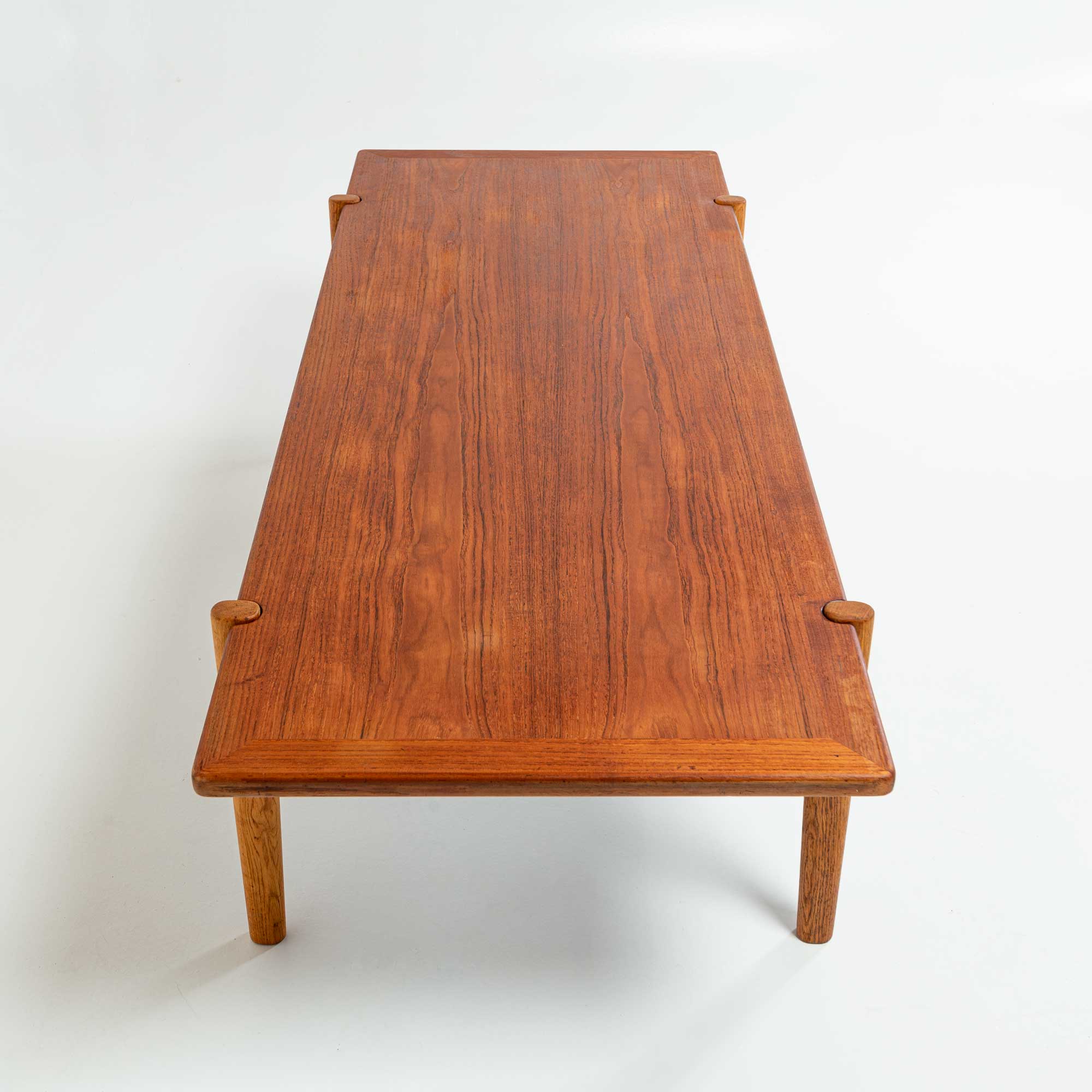 Hans Wegner for Johannes Hansen Flip Top Coffee Table, 1950s