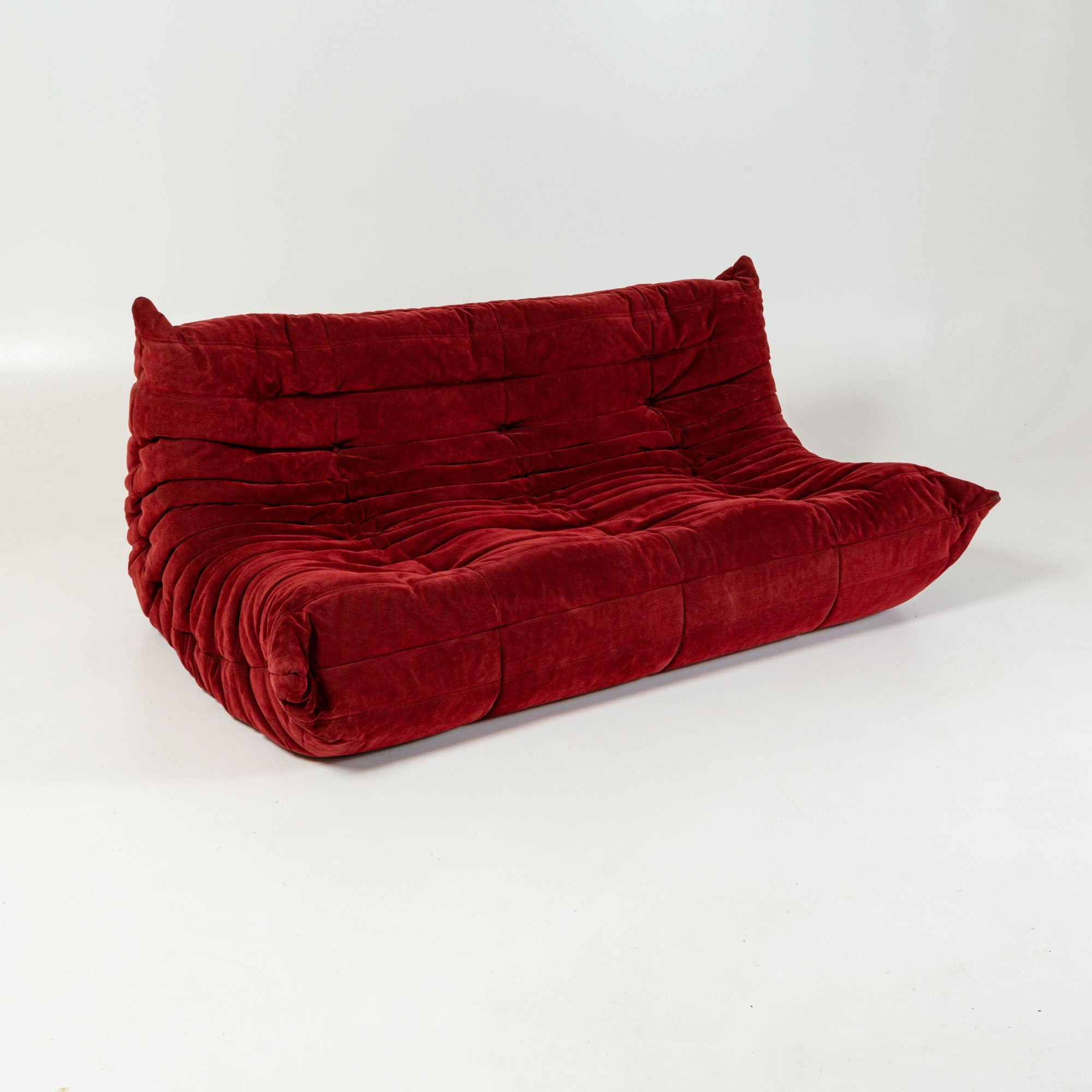 Original Michel Ducaroy Togo Sofa Four Piece Set in Bordeaux Alcantara